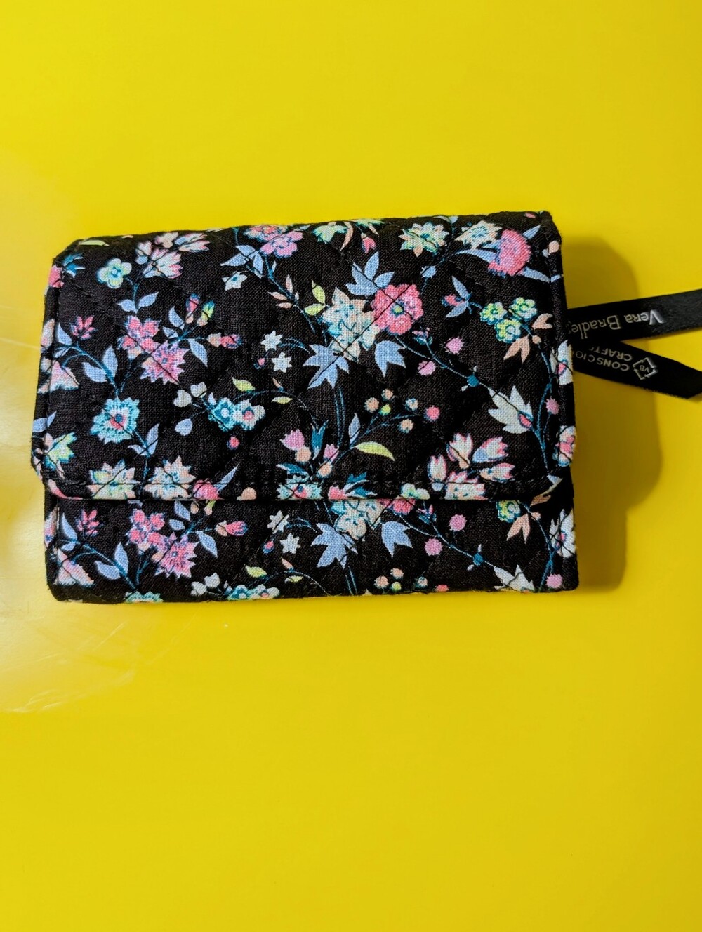 Vera Bradley Floral Quilted Small Wallet - Compact Women's Bag